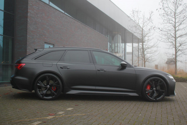 Audi A6 Avant RS 6 TFSI quattro