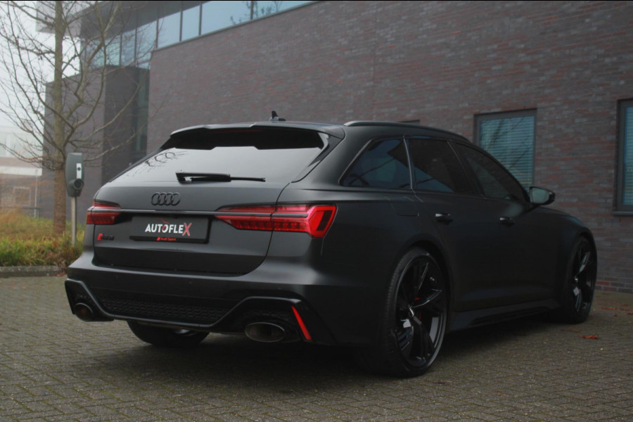 Audi A6 Avant RS 6 TFSI quattro