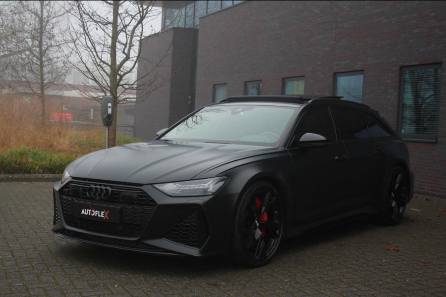 Audi A6 Avant RS 6 TFSI quattro