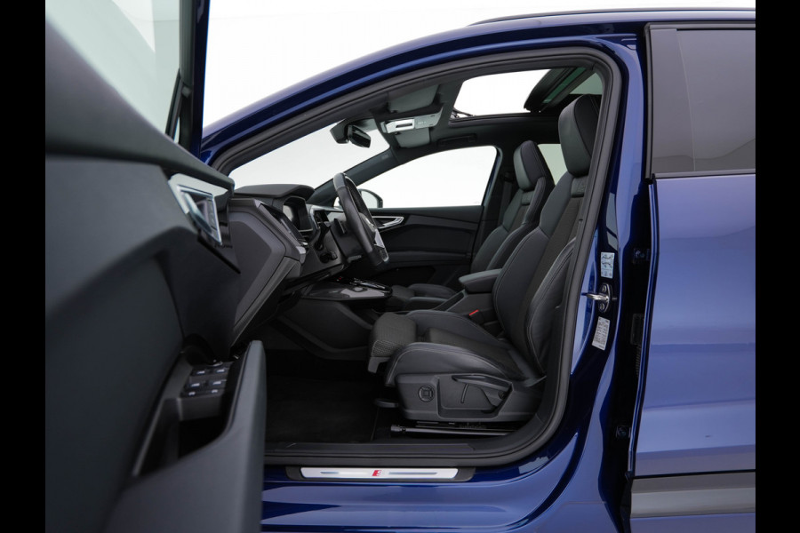 Audi Q4 e-tron 40 S-Line Competition Launch edition 77 kWh [ 3-Fase ] {SOH-87%} (INCL-BTW) *HEAT-PUMP | PANO | LEATHER-FABRIC | MATRIX-LED | ADAPTIVE-CRUISE | HEATED-SPORTSEATS | AMBIENT-LIGHT | DIGI-COCKPIT | CAMERA | KEYLESS | NAVI-FULLMAP | ...