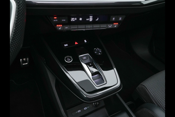 Audi Q4 e-tron 40 S-Line Competition Launch edition 77 kWh [ 3-Fase ] {SOH-87%} (INCL-BTW) *HEAT-PUMP | PANO | LEATHER-FABRIC | MATRIX-LED | ADAPTIVE-CRUISE | HEATED-SPORTSEATS | AMBIENT-LIGHT | DIGI-COCKPIT | CAMERA | KEYLESS | NAVI-FULLMAP | ...