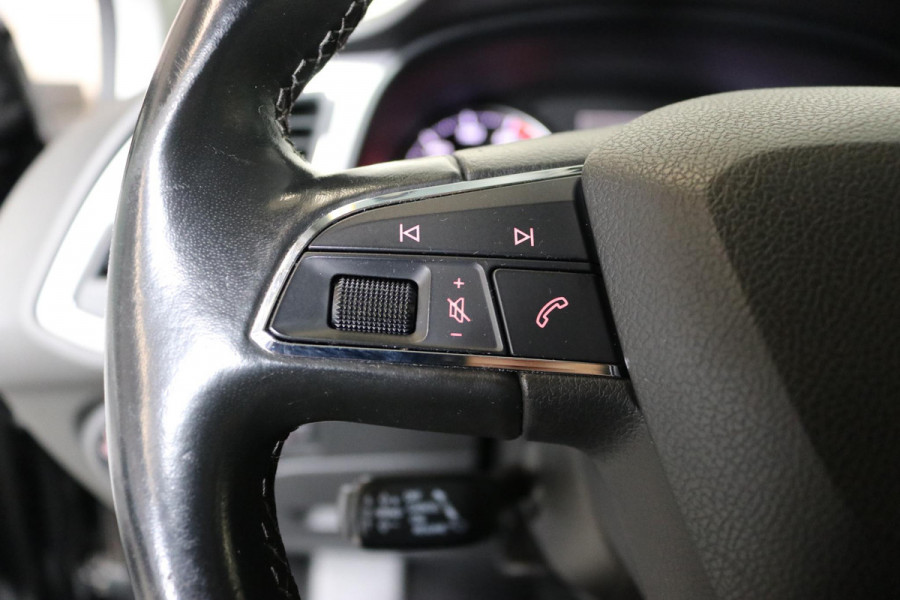 Seat Leon 1.0 EcoTSI Style Business Intense | AUTOMAAT | PDC | NAVI | NL AUTO | NAP |
