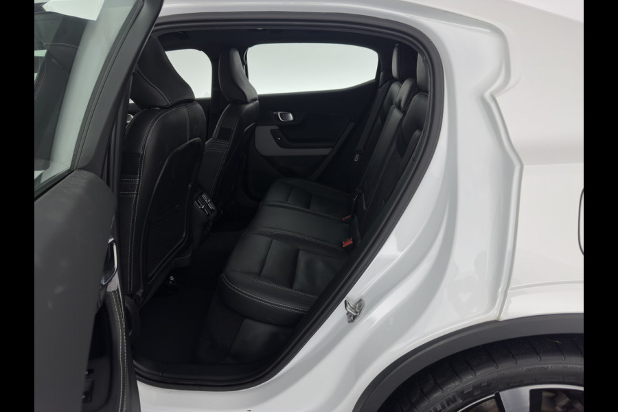 Polestar 2 Long Range Dual Motor Launch Edition 78kWh [ 3-Fase ] {SOH-92%} (INCL-BTW) *PANO | LEATHER | NAVI-FULLMAP | FULL-LED | BLIND-SPOT | KEYLESS | LANE-ASSIST | DIGI-COCKPIT | CARPLAY | DAB+ | HEATED-COMFORTSEATS | ECC | MEMORY-PACK | PDC | 20''ALU*