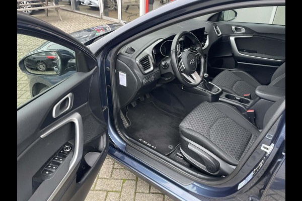 Kia Ceed 1.0 T-GDi DynamicLine / camera