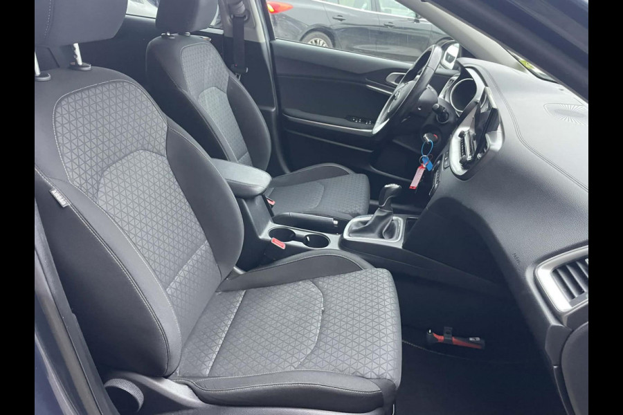 Kia Ceed 1.0 T-GDi DynamicLine / camera