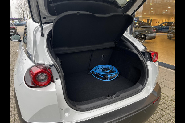 Mazda MX-30 e-SkyActiv R-EV 170 Makoto | Schuifdak | Rondomzicht Camera | Stoelverwarming | Premium audio