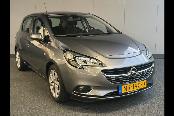 Opel Corsa 1.4 Online Edition 90PK uit 2017 Rijklaar + 12 maanden Bovag-garantie Henk Jongen Auto's in Helmond,  al 50 jaar service zoals 't hoort!