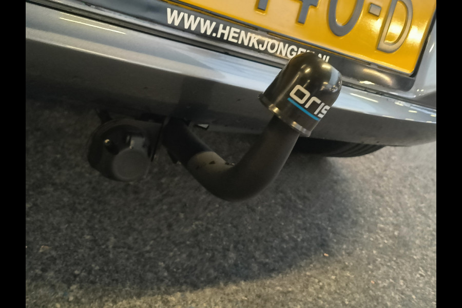 Opel Corsa 1.4 Online Edition 90PK uit 2017 Rijklaar + 12 maanden Bovag-garantie Henk Jongen Auto's in Helmond,  al 50 jaar service zoals 't hoort!