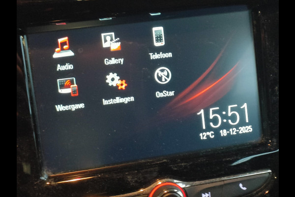 Opel Corsa 1.4 Online Edition 90PK uit 2017 Rijklaar + 12 maanden Bovag-garantie Henk Jongen Auto's in Helmond,  al 50 jaar service zoals 't hoort!