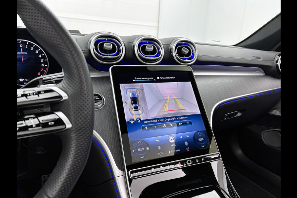 Mercedes-Benz CLE Coupé 300 e AMG Plug-In Hybride AMG Line Premium Plus | Night Pakket | Trekhaak | Distronic | Panorama Schuif-Kanteldak | Stuur en Stoelverwarming. Inclusief 24 maanden MB Certified garantie voor Europa.