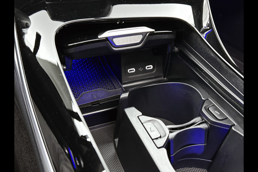 Mercedes-Benz CLE Coupé 300 e AMG Plug-In Hybride AMG Line Premium Plus | Night Pakket | Trekhaak | Distronic | Panorama Schuif-Kanteldak | Stuur en Stoelverwarming. Inclusief 24 maanden MB Certified garantie voor Europa.