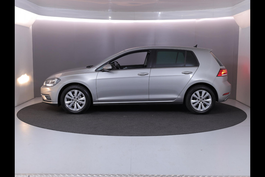 Volkswagen Golf 1.0 TSI Comfortline 115pk 6bak| LM-velgen| Navi| extra getint glas|