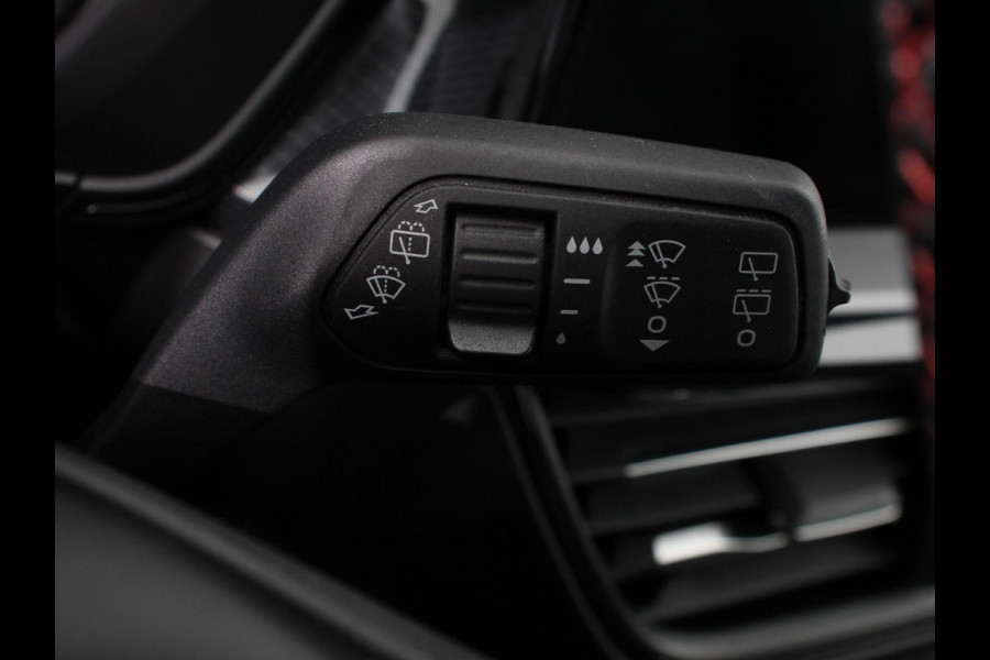 Ford Focus 1.0 EcoBoost Hybrid ST Line Navigatie Climate Control Led Dab Camera Parkeer sensoren Cruise Control Lichtmetalen velgen