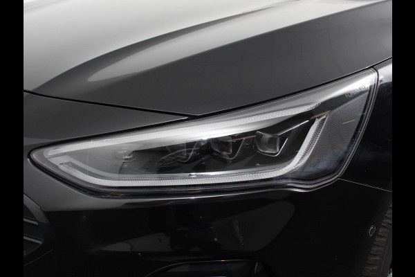 Ford Focus 1.0 EcoBoost Hybrid ST Line Navigatie Climate Control Led Dab Camera Parkeer sensoren Cruise Control Lichtmetalen velgen