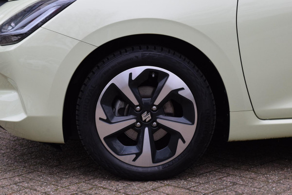 Suzuki Swift 1.2 Style Smart Hybrid|Carplay|Camera