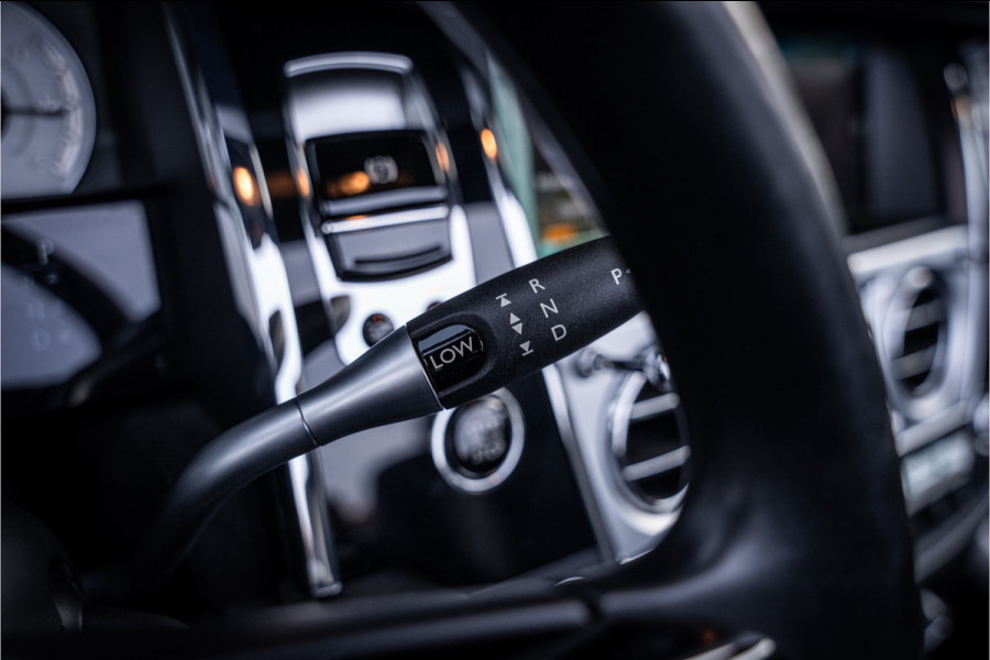 Rolls-Royce Dawn 6.6 V12 - Bespoke Audio | Stoelkoeling & Massage | Memory | ACC