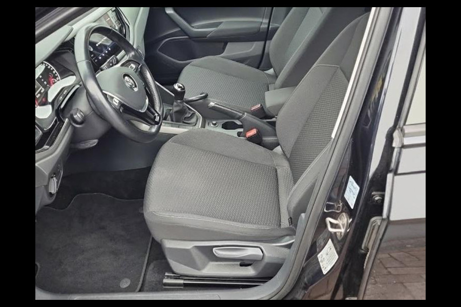 Volkswagen Polo 1.0 TSI Comfortline 95 PK | Navigatie | app connect | Trekhaak | Airco |