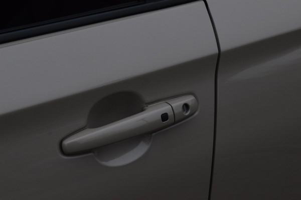 Suzuki Swift 1.2 Style Smart Hybrid|Carplay|Camera