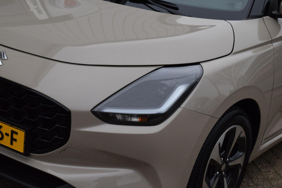 Suzuki Swift 1.2 Style Smart Hybrid|Carplay|Camera