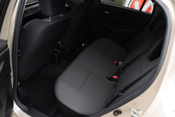 Suzuki Swift 1.2 Style Smart Hybrid|Carplay|Camera