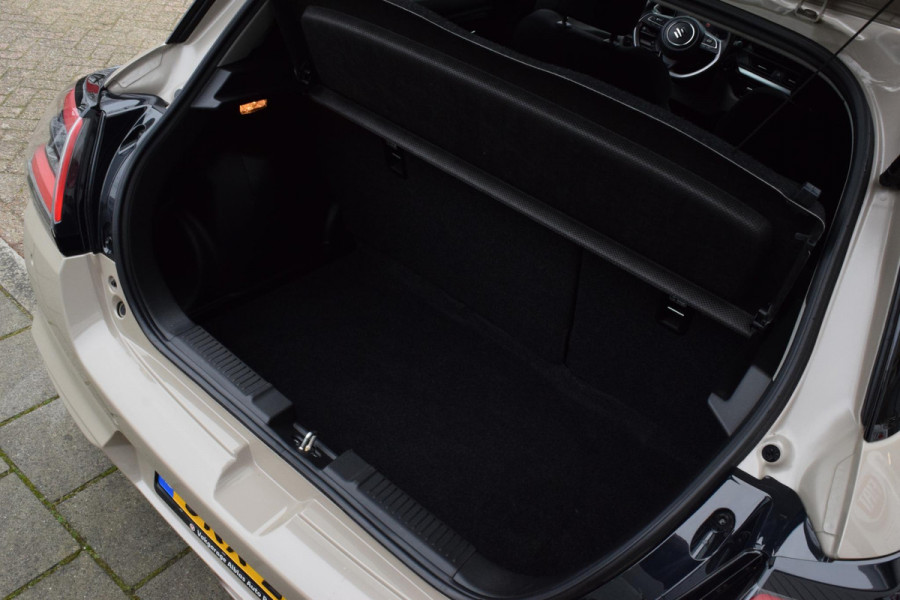 Suzuki Swift 1.2 Style Smart Hybrid|Carplay|Camera