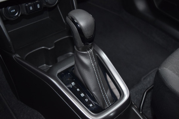 Suzuki Swift 1.2 Style Smart Hybrid|Carplay|Camera