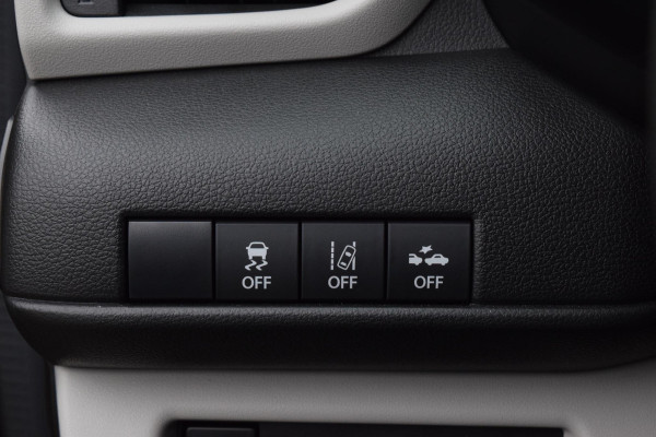 Suzuki Swift 1.2 Style Smart Hybrid|Carplay|Camera