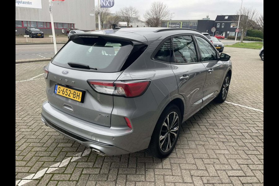 Ford Kuga 2.5 PHEV ST-Line