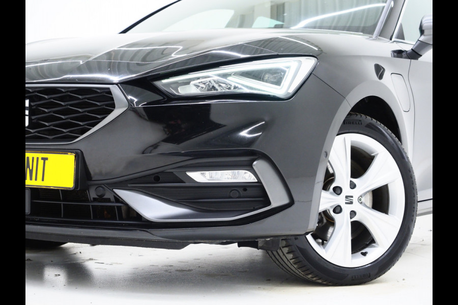 Seat Leon Sportstourer 1.4 TSI eHybrid PHEV FR | Camera | Keyless | Adaptive Cruise | Sfeerverlichting | Virtual | Carplay