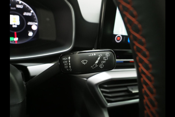 Seat Leon Sportstourer 1.4 TSI eHybrid PHEV FR | Camera | Keyless | Adaptive Cruise | Sfeerverlichting | Virtual | Carplay