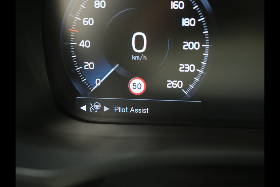 Volvo XC60 2.0 Recharge T8 AWD Inscription | Panoramadak | Pilot Assist | 360 | Memory | BLIS | Virtual | LED | Carplay