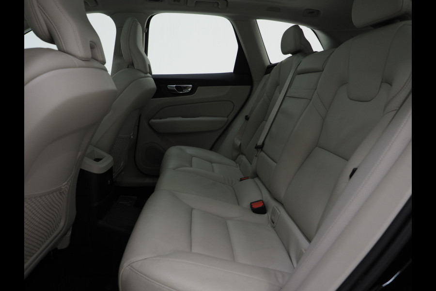 Volvo XC60 2.0 Recharge T8 AWD Inscription | Panoramadak | Pilot Assist | 360 | Memory | BLIS | Virtual | LED | Carplay