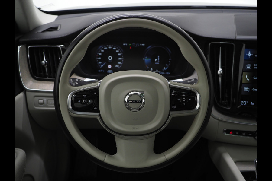 Volvo XC60 2.0 Recharge T8 AWD Inscription | Panoramadak | Pilot Assist | 360 | Memory | BLIS | Virtual | LED | Carplay