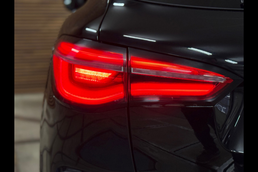 MG EHS 1.5 TGDI Luxury Trophy | Sportstoelen | Pano | Adaptive Cruise | Leer | Navigatie | 360° Camera | Trekhaak