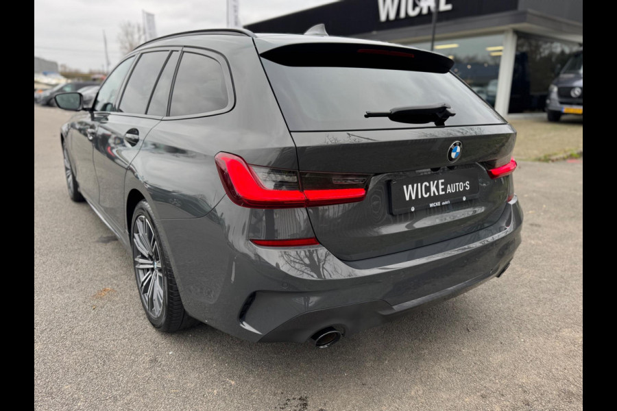BMW 3 Serie Touring 330e High Executive M sport Panorama Leder Camera