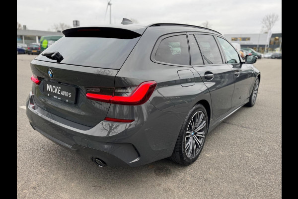 BMW 3 Serie Touring 330e High Executive M sport Panorama Leder Camera