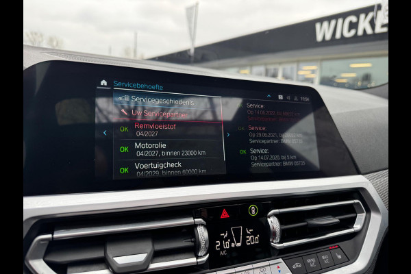 BMW 3 Serie Touring 330e High Executive M sport Panorama Leder Camera