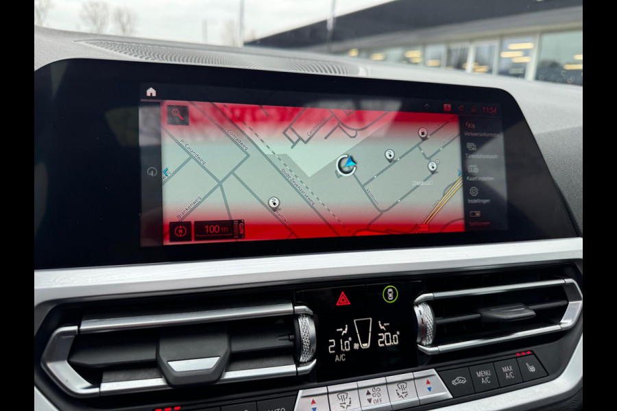 BMW 3 Serie Touring 330e High Executive M sport Panorama Leder Camera