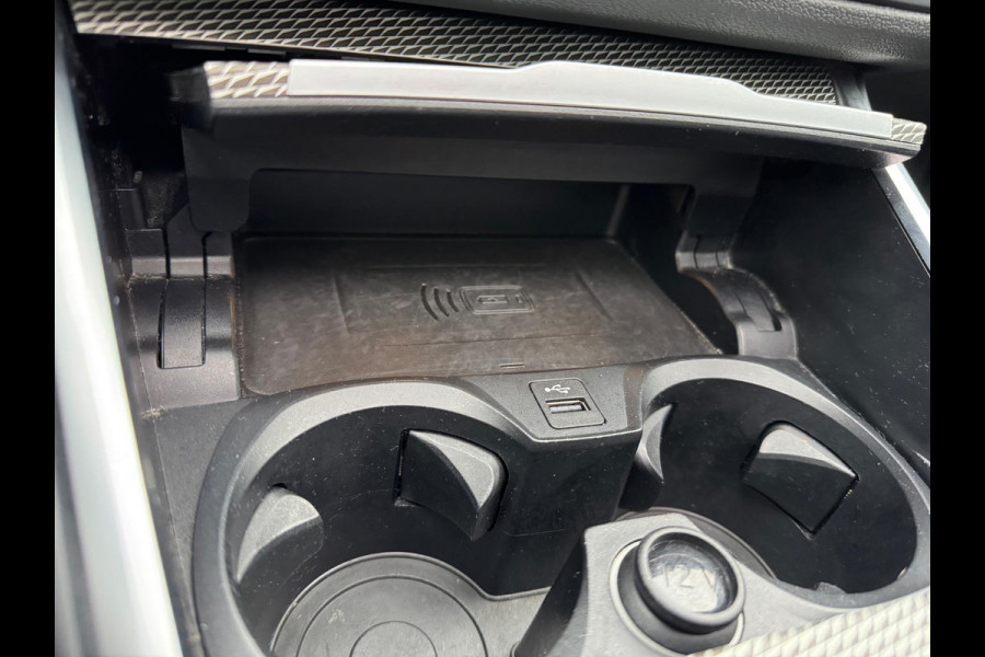 BMW 3 Serie Touring 330e High Executive M sport Panorama Leder Camera