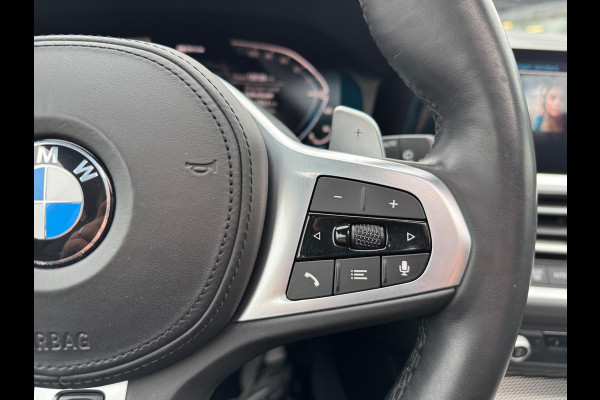 BMW 3 Serie Touring 330e High Executive M sport Panorama Leder Camera