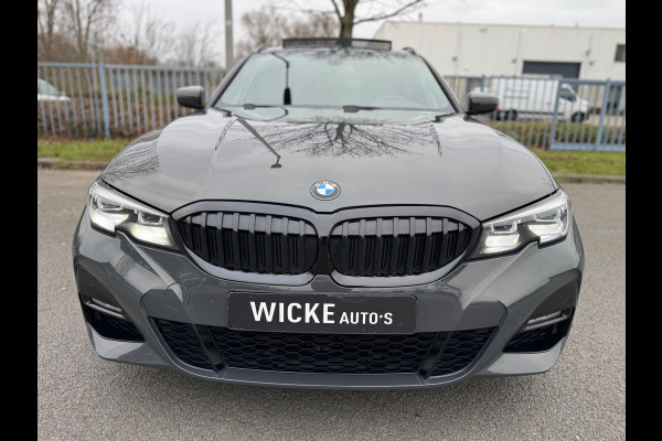 BMW 3 Serie Touring 330e High Executive M sport Panorama Leder Camera