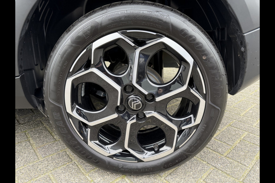 Citroën C3 100pk Max (Camera - Automatische Airco - Apple Carplay - Navigatie - 17"- Two Tone)