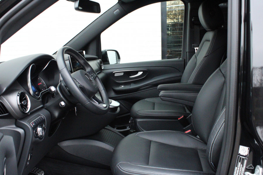 Mercedes-Benz V-Klasse 250d / Lang / AMG / DC / 2x Schuifdeur / 12.000KM!! / Camera / NIEUWSTAAT