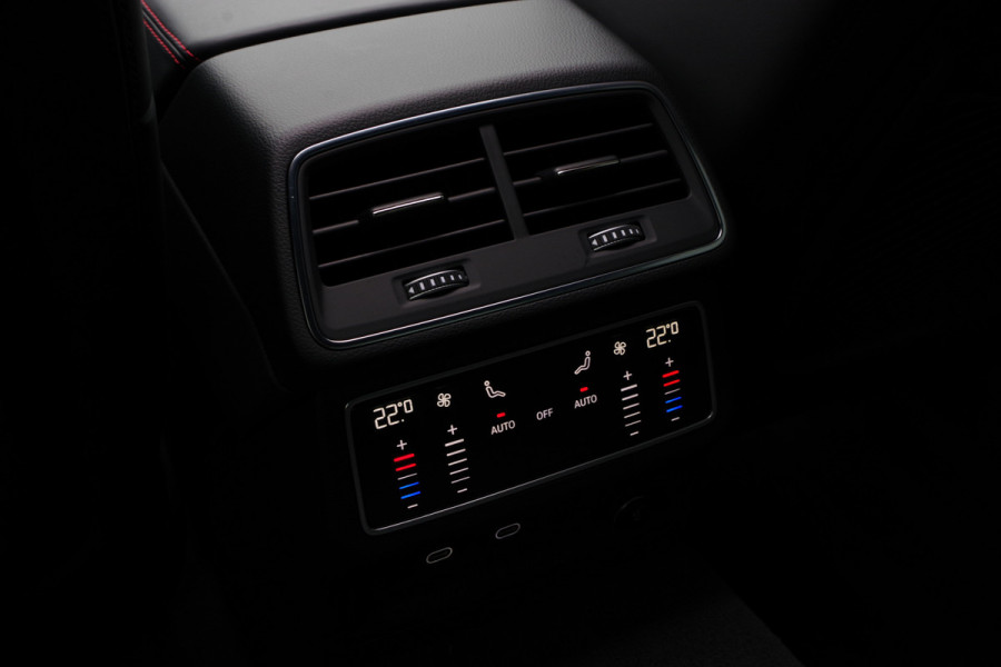 Audi A6 Limousine 55 TFSI e 367 PK Quattro Pro Line S-Line Competition PHEV, Panoramadak, RS-Sportstoelen, 360 Camera