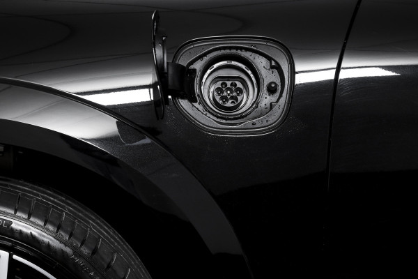 Volvo XC60 2.0 T8 Plug-in-hybrid AWD Polestar Engineered - Facelift MY26 | Elek. trekhaak | S/K-Panodak | Dig.Cockpit | Adapt.Cruise | Harman/Kardon | Stoel+-Stuurverw. | Elek. stoelen | 360 Camera | NAV + App.Connect + NAV | ECC | LM 22" | 9218