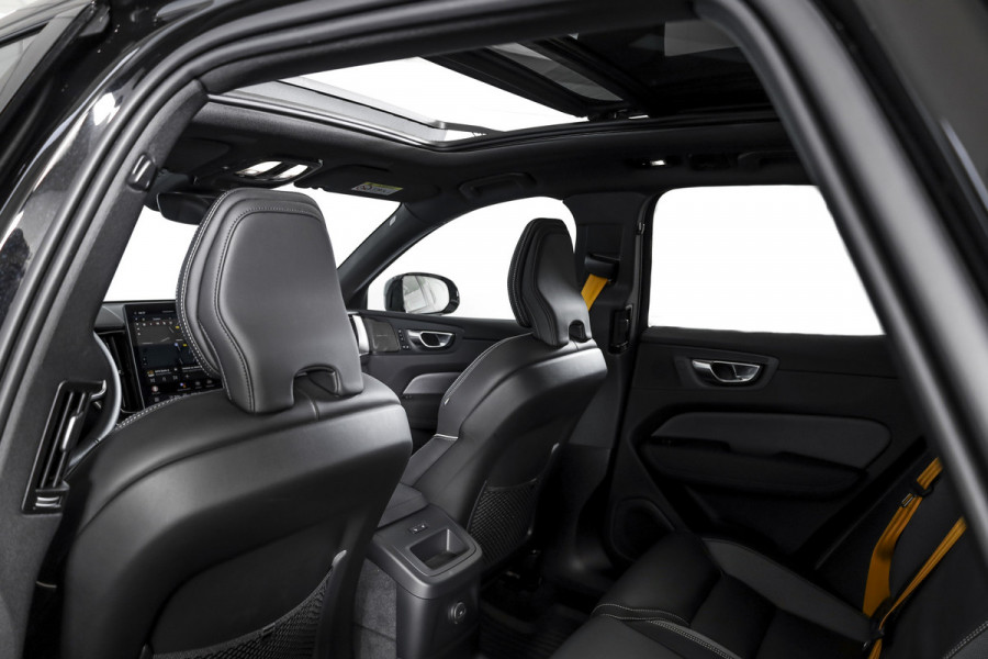 Volvo XC60 2.0 T8 Plug-in-hybrid AWD Polestar Engineered - Facelift MY26 | Elek. trekhaak | S/K-Panodak | Dig.Cockpit | Adapt.Cruise | Harman/Kardon | Stoel+-Stuurverw. | Elek. stoelen | 360 Camera | NAV + App.Connect + NAV | ECC | LM 22" | 9218