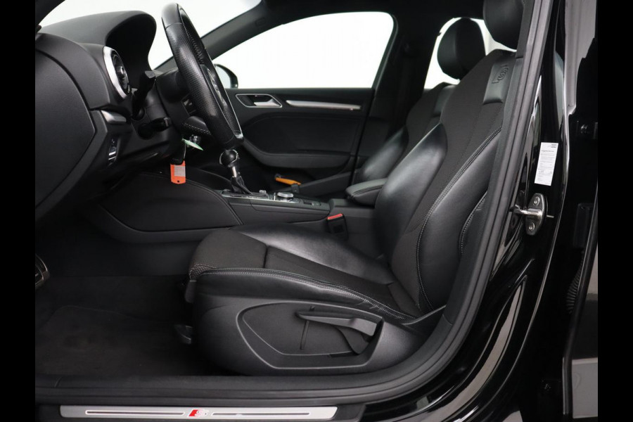 Audi A3 Limousine 1.4 TFSI Sport S Line Edition | Adaptive Cruise | LMV 18 inch | Wegklapbare trekhaak | Navigatie | Climate Control
