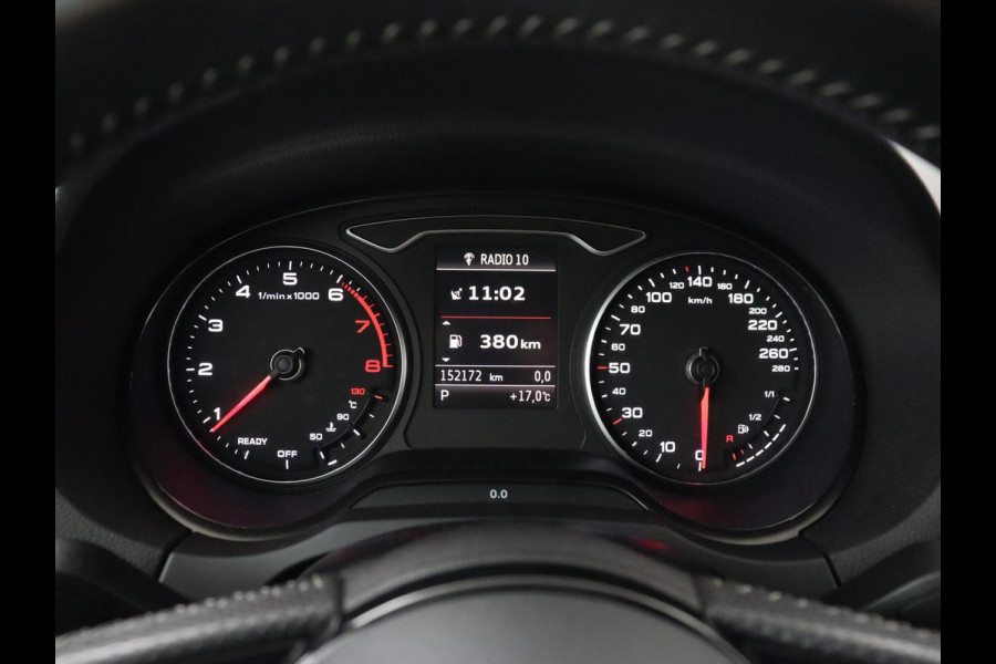 Audi A3 Limousine 1.4 TFSI Sport S Line Edition | Adaptive Cruise | LMV 18 inch | Wegklapbare trekhaak | Navigatie | Climate Control