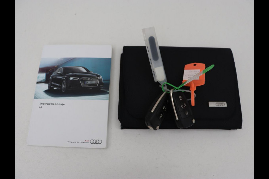 Audi A3 Limousine 1.4 TFSI Sport S Line Edition | Adaptive Cruise | LMV 18 inch | Wegklapbare trekhaak | Navigatie | Climate Control