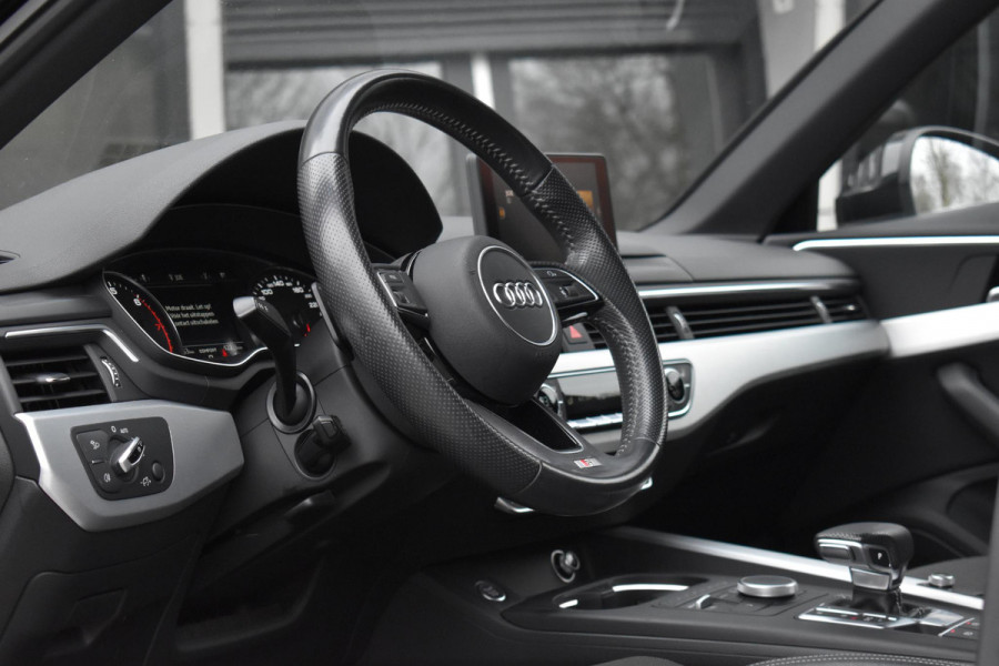 Audi A4 Limousine 2.0 TFSI S Line NAP Xenon Led DriveSelect Trekhaak StoelVw